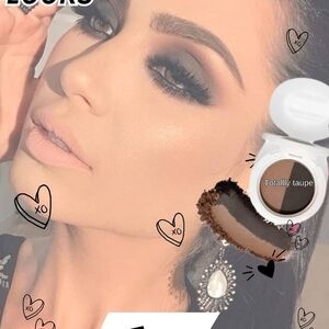 Mary Kay At Play Totally Taupe Eyeshadow